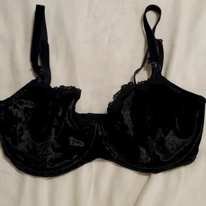COPY - 34DDD Unlined Black Velvet bra